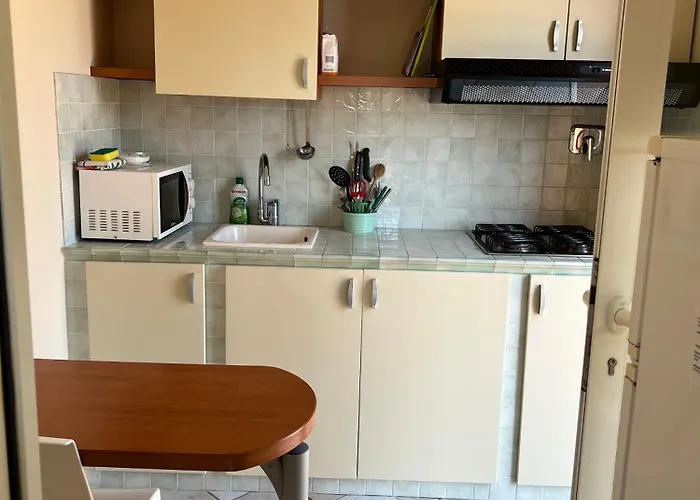 Monolocale 3 Con Terrazzo Vista Mare Apartamento