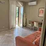 Monolocale 3 Con Terrazzo Vista Mare * Каво